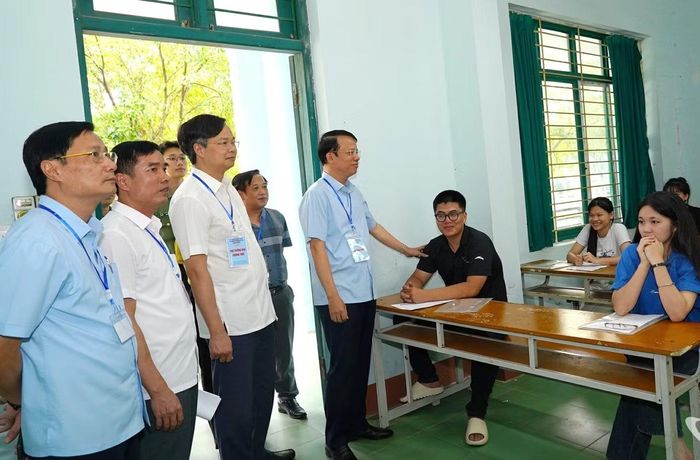 Lãnh đạo tỉnh Thái Nguyên kiểm tra công tác chuẩn bị kỳ thi tốt nghiệp THPT năm 2026