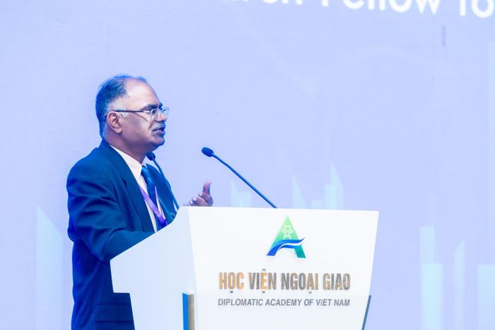 TS. Venkatachalam Anbumozhi - Nghiên cứu viên cấp cao thuộc Viện Nghiên cứu Kinh tế ASEAN và Đông Á (ERIA).