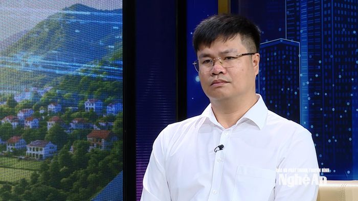 Ông Phạm Văn Toàn, Bí thư Đảng ủy xã Yên Xuân. Ảnh: Văn Hùng