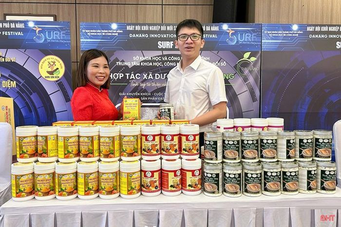 Hội chợ ưu tiên sản phẩm công nghiệp nông thôn tiêu biểu, đặc sản địa phương đã được bảo hộ sở hữu trí tuệ, sản phẩm làng nghề truyền thống... Ảnh minh họa.