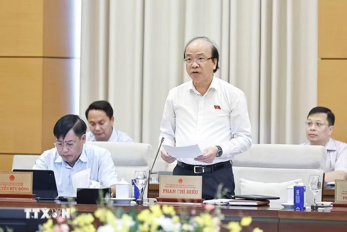Chủ nhiệm Ủy ban Pháp luật và Tư pháp của Quốc hội Phan Chí Hiếu phát biểu. (Ảnh: Doãn Tấn/TTXVN)