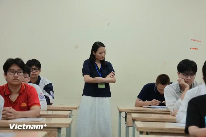 Theo lịch, kỳ thi năm nay diễn ra sớm hơn 2 tuần so với năm 2025, nhằm tạo điều kiện cho học sinh sớm biết kết quả. (Ảnh: Hoài Nam/Vietnam+)