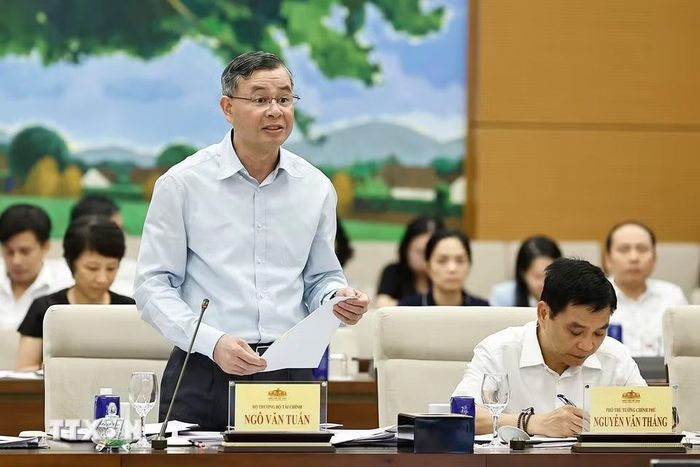 Bộ trưởng Bộ Tài chính Ngô Văn Tuấn phát biểu. (Ảnh: Doãn Tấn/TTXVN)
