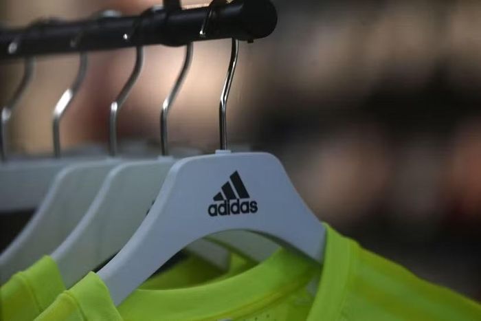 Một cửa hàng của Adidas ở Munich. (Ảnh: AFP/TTXVN)