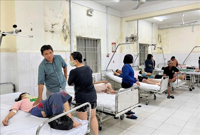 Điều trị cho bệnh nhân tại Trung tâm Cấp cứu 115, Bệnh viện Đa khoa tỉnh Khánh Hòa (ảnh tư liệu).