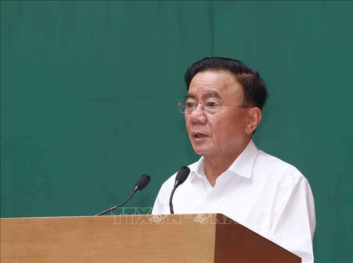 Đồng chí Trần Cẩm Tú, Ủy viên Bộ Chính trị, Thường trực Ban Bí thư phát biểu chỉ đạo hội thảo. Ảnh: Phương Hoa/TTXVN