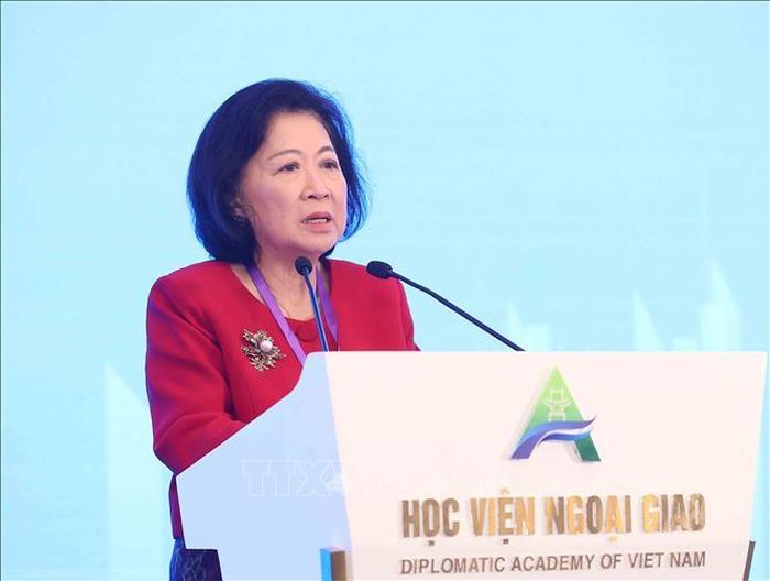 Đặc phái viên của Tổng thống Indonesia về Thương mại Quốc tế và Hợp tác Đa phương Mari Pangestu phát biểu. Ảnh: An Đăng/TTXVN