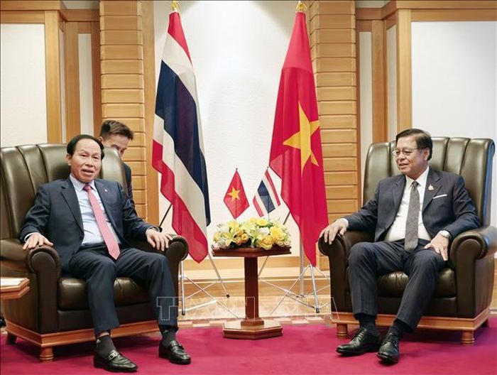 Phó Thủ tướng Lê Tiến Châu gặp Phó Thủ tướng Thái Lan Sihasak Phuangketkeow. Ảnh: Bùi Hà/TTXVN