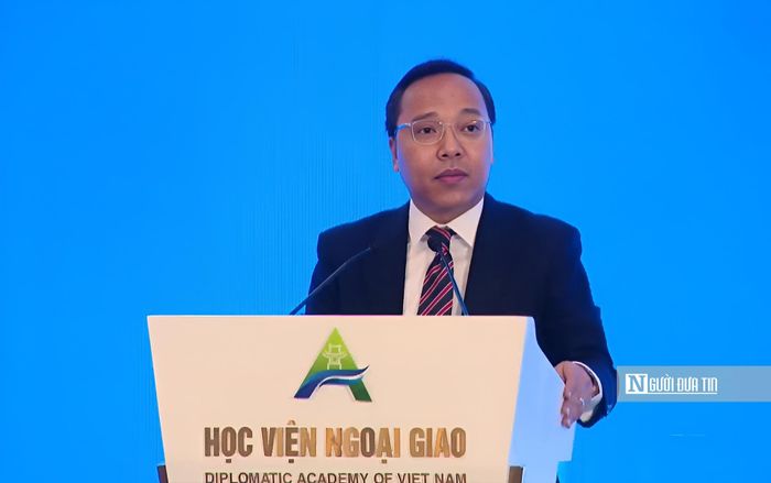 Thứ trưởng Bộ Công Thương Việt Nam Nguyễn Hoàng Long.