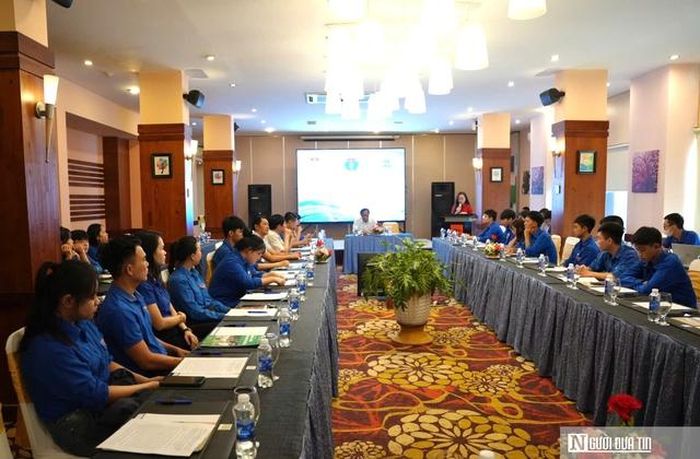 Toàn cảnh Hội nghị.
