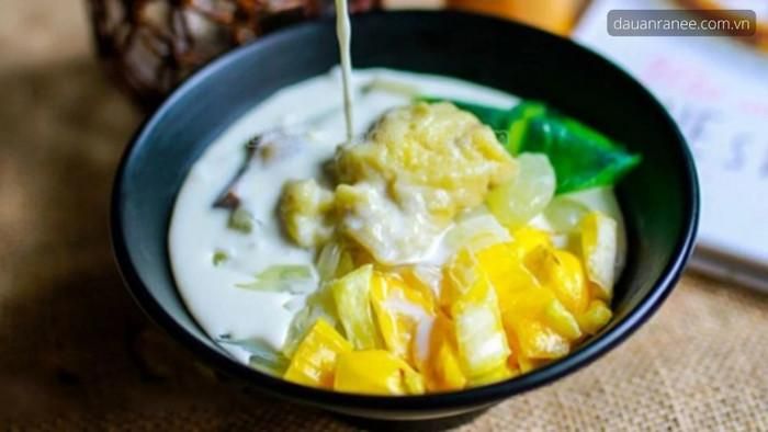 Món chè sầu riêng ở Đà Nẵng.