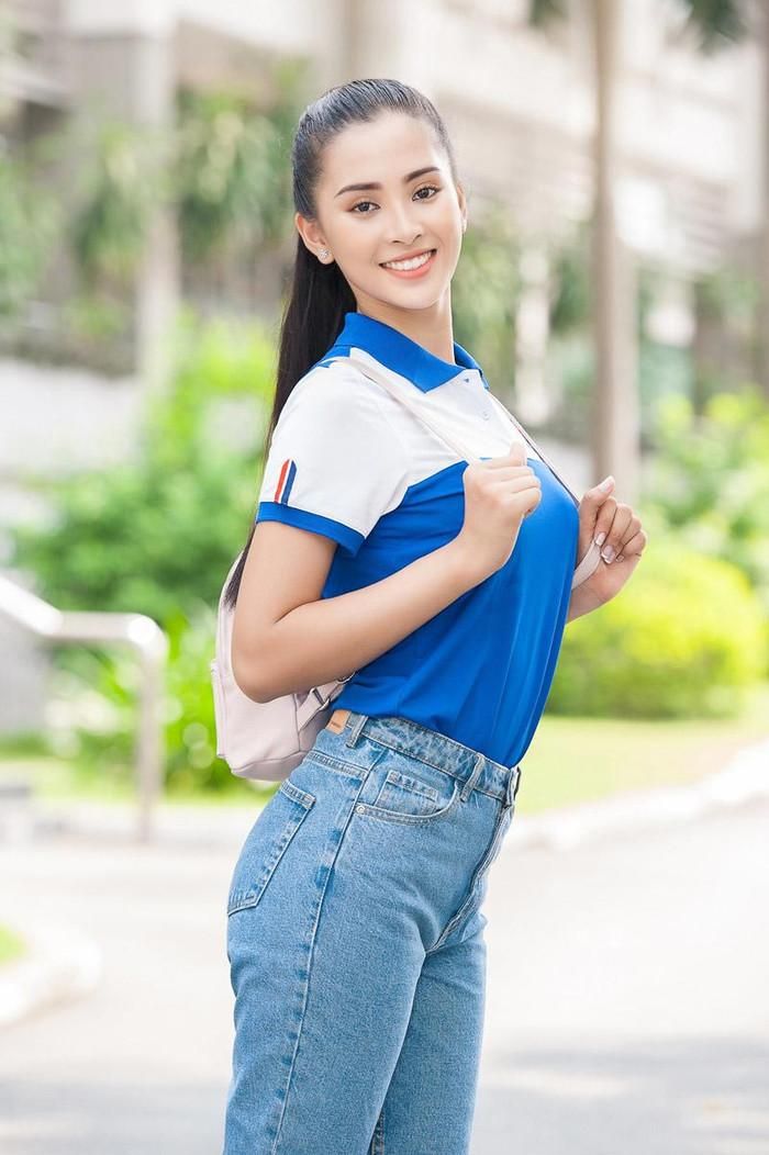 Trần Tiểu Vy sinh năm 2000, quê gốc tại TP Hội An, tỉnh Quảng Nam (nay thuộc TP Đà Nẵng sau khi điều chỉnh địa giới hành chính). Cô được đông đảo khán giả biết đến khi đăng quang ngôi vị cao nhất tại cuộc thi Hoa hậu Việt Nam 2018. Thời điểm đăng quang, Tiểu Vy đang là sinh viên năm nhất ngành Quản trị kinh doanh của chương trình liên kết quốc tế giữa Trường ĐH Sunderland (Vương quốc Anh) và Trường ĐH Sư phạm Kỹ thuật TP.HCM. 
