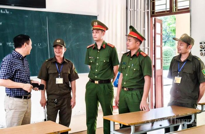 Công an Thanh Hóa tổ chức rà soát kiểm tra công tác bảo đảm ANTT tại điểm thi trên địa bàn tỉnh. Ảnh: : Sở GD&amp;ĐT Thanh Hóa