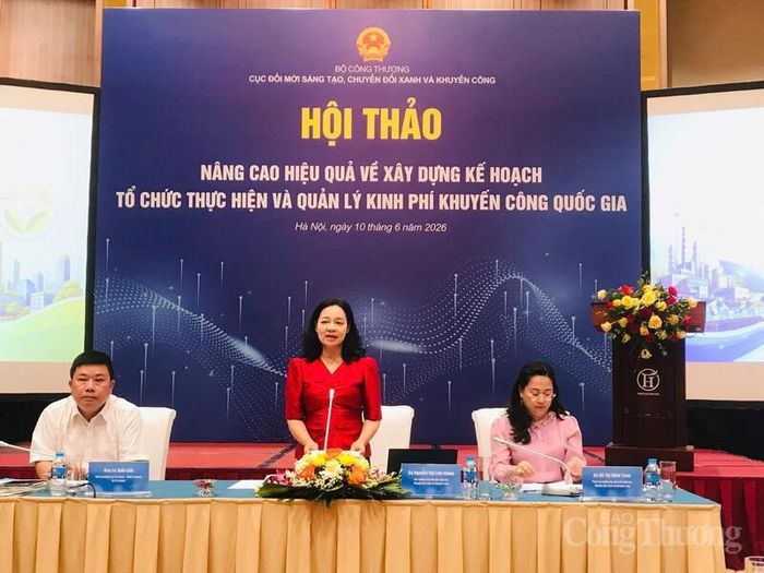 Bà Nguyễn Thị Lâm Giang - Cục trưởng Cục ĐCK phát biểu tại hội thảo. Ảnh: Hoa Quỳnh