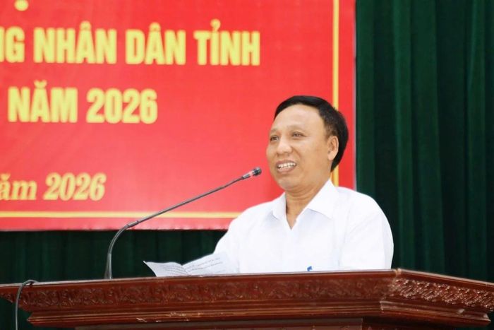 Cử tri phường Quảng Phú đề xuất ý kiến tại hội nghị.