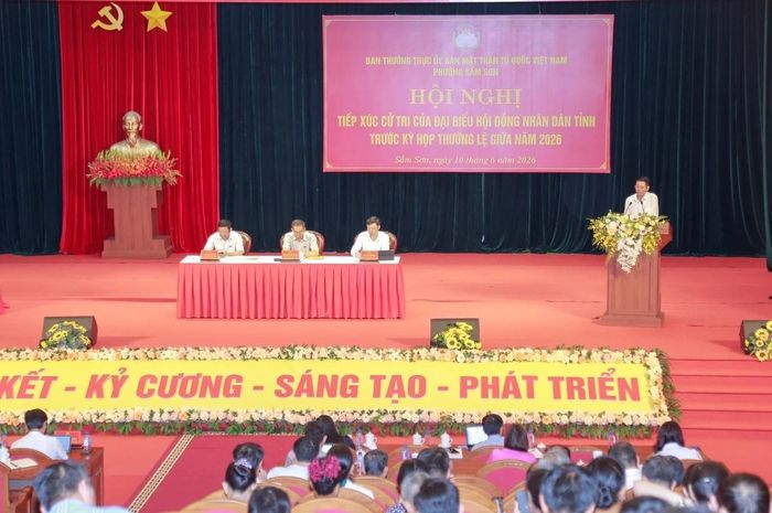 Cử tri phường Sầm Sơn kiến nghị.