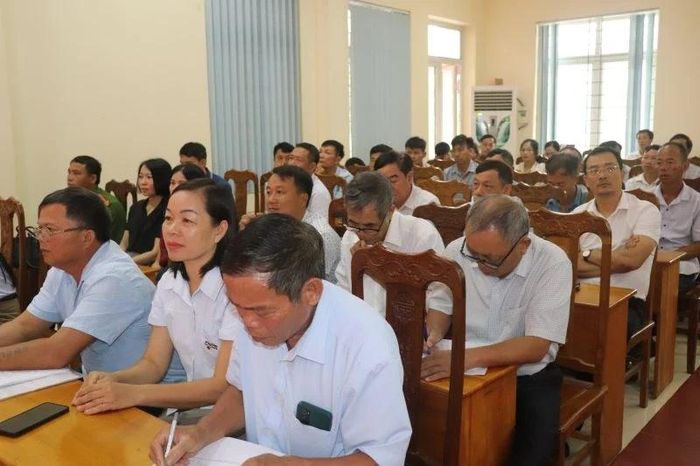 Các đại biểu tham dự hội nghị.