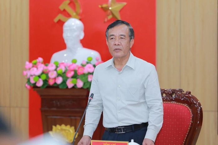 Bí thư Tỉnh ủy Lê Đức Thái phát biểu kết luận tại buổi làm việc.