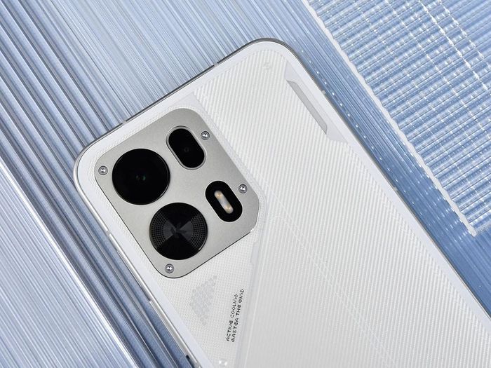 OPPO K15 có hệ thống camera kép 50MP chất lượng cao
