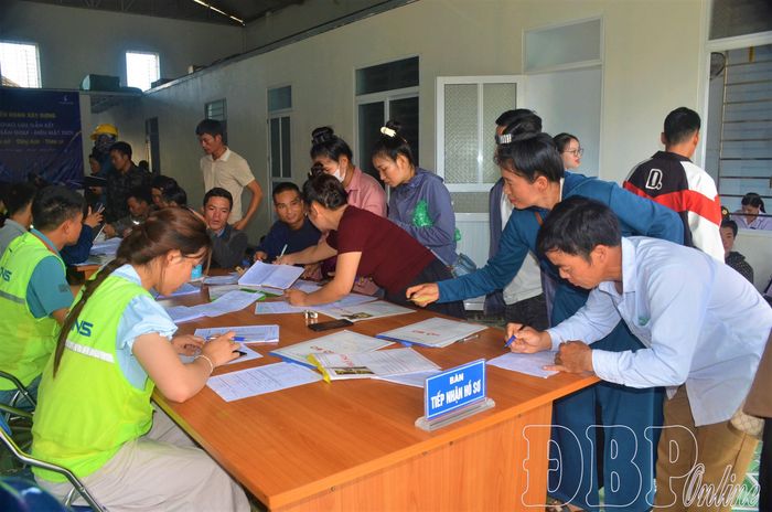 Trung bình mỗi ngày có 70 - 80 lao động tới VinCons ứng tuyển.