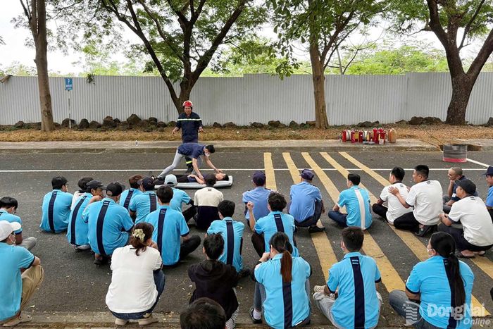 CBCS hướng dẫn công tác cứu nạn cứu hộ cho Đội PCCC cơ sở