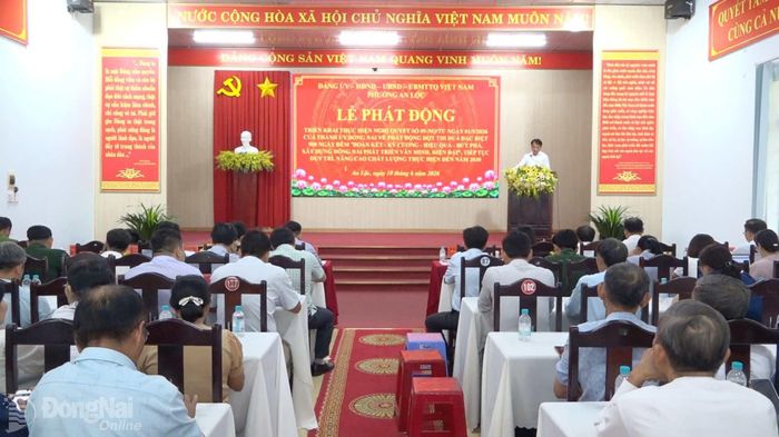 Quang cảnh lễ phát động đợt thi đua đặc biệt 500 ngày đêm. Ảnh: Hoài Thi