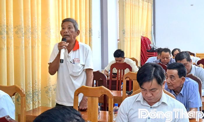 Cử tri phường Thường Lạc nêu kiến nghị có giải pháp quản lý, bình ổn giá vật tư nông nghiệp