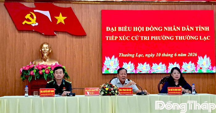 Đại biểu HĐND tỉnh tiếp xúc cử tri phường Thường Lạc
