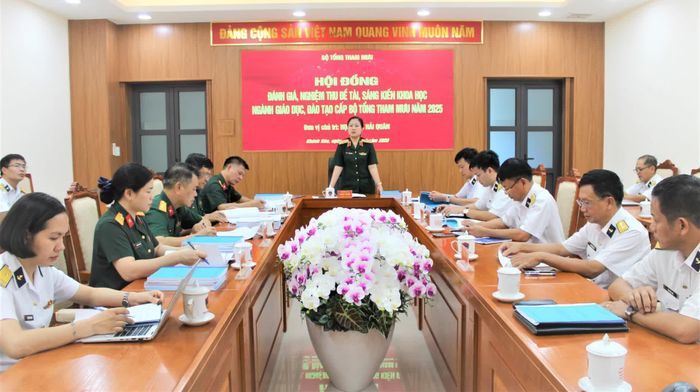 Quang cảnh buổi đánh giá, nghiệm thu đề tài của Học viện Hải quân.
