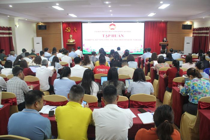 Quang cảnh lớp tập huấn.