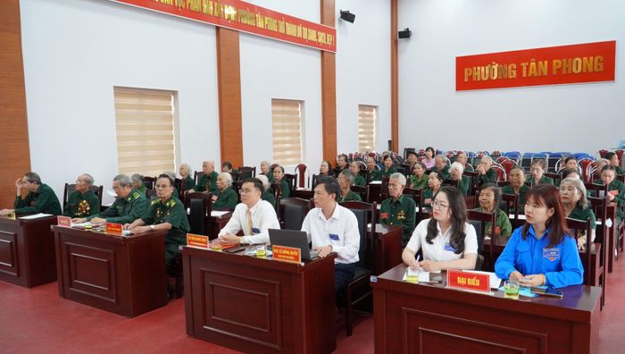 Đại biểu dự đại hội.