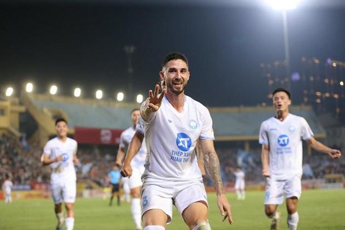 Kevin Phạm Ba khẳng định quy trình nhập tịch vẫn còn nhiều thủ tục phức tạp phía trước.