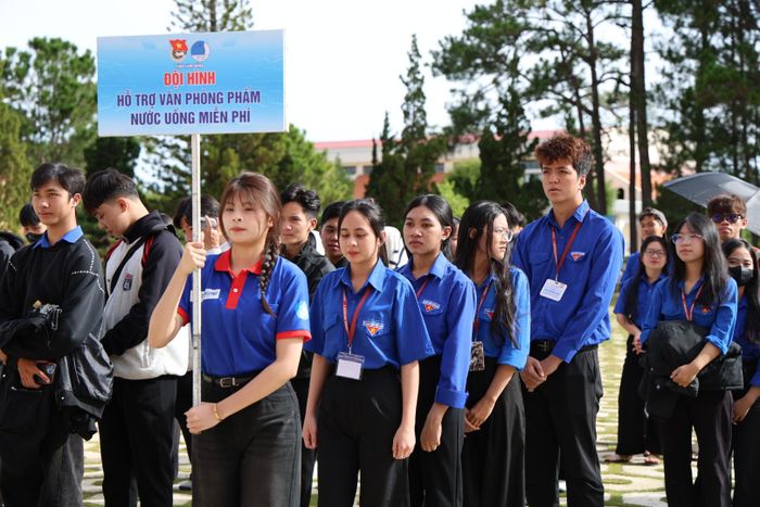 Các đội hình hỗ trợ thí sinh chính thức ra mắt, sẵn sàng đồng hành cùng sĩ tử trong Kỳ thi tốt nghiệp THPT năm 2026