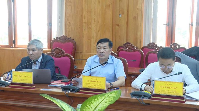 Các đại biểu tham dự cuộc họp