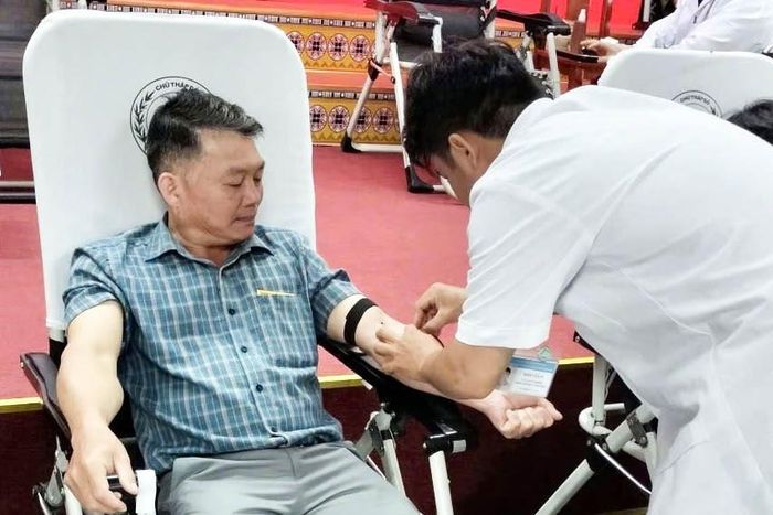 Bệnh viện Đa khoa tỉnh Lâm Đồng tiếp nhận máu