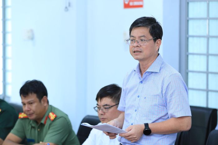 Ủy viên Ban Thường vụ Tỉnh ủy, Phó Chủ tịch UBND tỉnh Lâm Đồng Nguyễn Hồng Hải đề nghị làm rõ các chỉ tiêu kinh tế - xã hội của Đắk Wil và giải pháp thực hiện