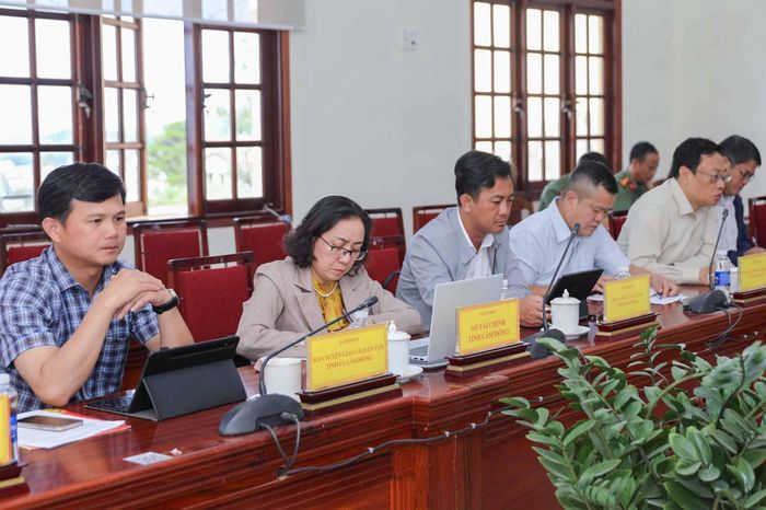 Đại diện lãnh đạo các sở, ban, ngành là thành viên Ban Chỉ đạo tham dự hội nghị