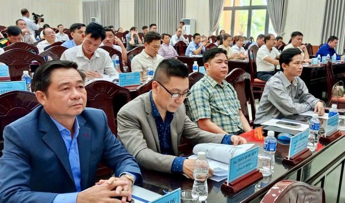 Đại biểu dự hội thảo