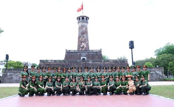 Phụ nữ Công an Ninh Bình vững vàng, tự tin bước vào kỷ nguyên phát triển mới. (Nguồn: Công an tỉnh)