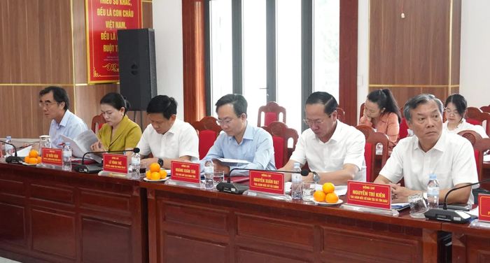 Đại biểu tham dự buổi làm việc - Ảnh: Q.V