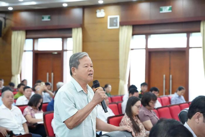 Cử tri phường Nam Đông Hà kiến nghị các cấp có thẩm quyền quan tâm giải quyết vướng mắc, bất cập tại cơ sở - Ảnh: Mỹ Nhị