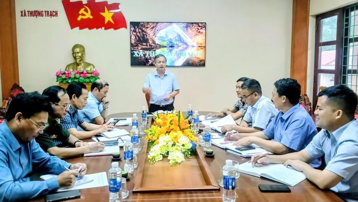 Đồng chí Nguyễn Trần Huy, Phó Chủ tịch HĐND tỉnh phát biểu tại buổi làm việc - Ảnh: T.M