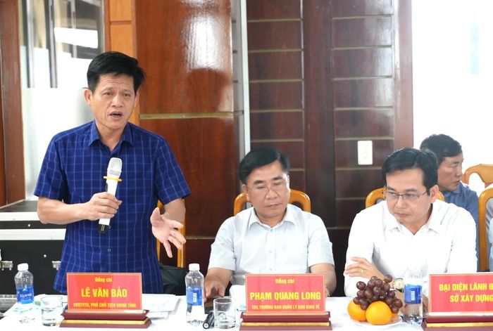 Đồng chí Lê Văn Bảo, Phó Chủ tịch UBND tỉnh phát biểu tại cuộc họp - Ảnh: Trung Đức
