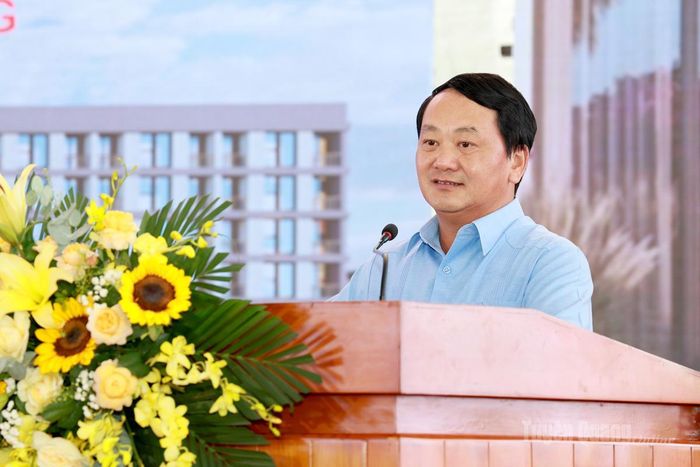 Bí thư Tỉnh ủy Hầu A Lềnh phát biểu tại lễ khởi công.