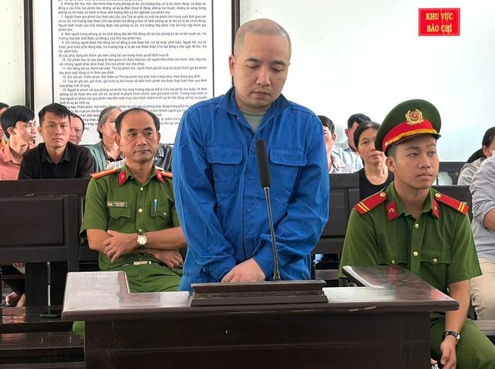 Võ Nguyễn Hoàng Nguyên trước tòa