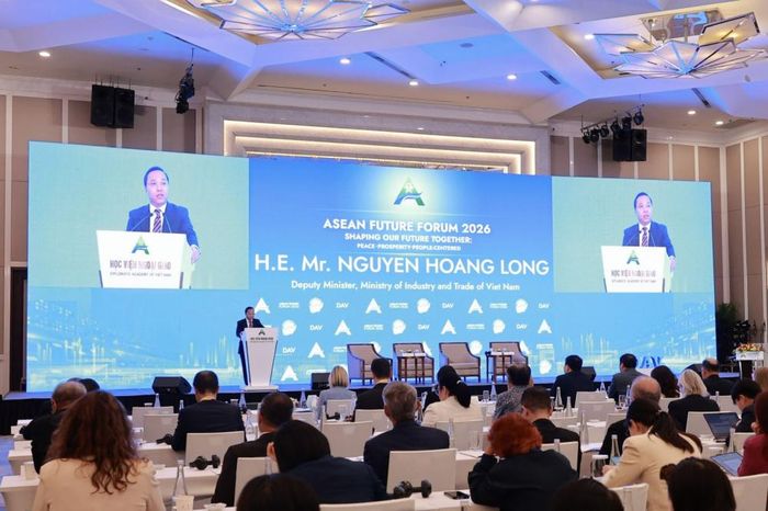 Thứ trưởng Nguyễn Hoàng Long nhấn mạnh an ninh năng lượng đã vượt ra ngoài phạm vi của một vấn đề kỹ thuật, trở thành nội dung chiến lược gắn liền với ổn định kinh tế, năng lực cạnh tranh, phát triển bền vững và khả năng chống chịu của mỗi quốc gia cũng như của cả khu vực ASEAN