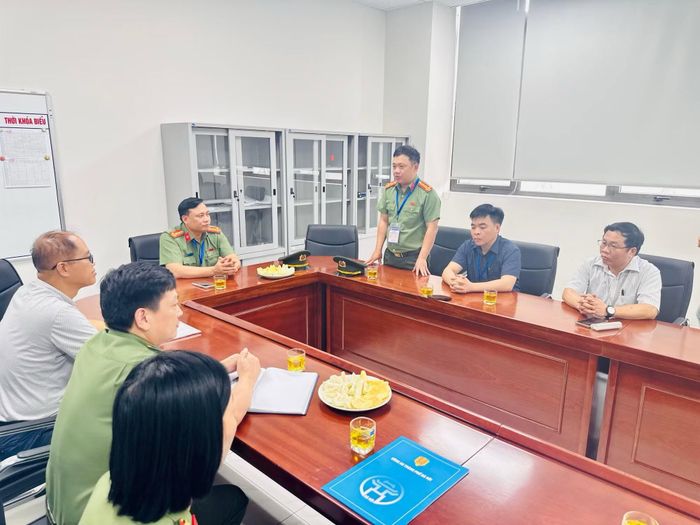 Công an Hà Nội rà soát công tác bảo đảm an ninh, an toàn tại các điểm thi tốt nghiệp THPT 2026.