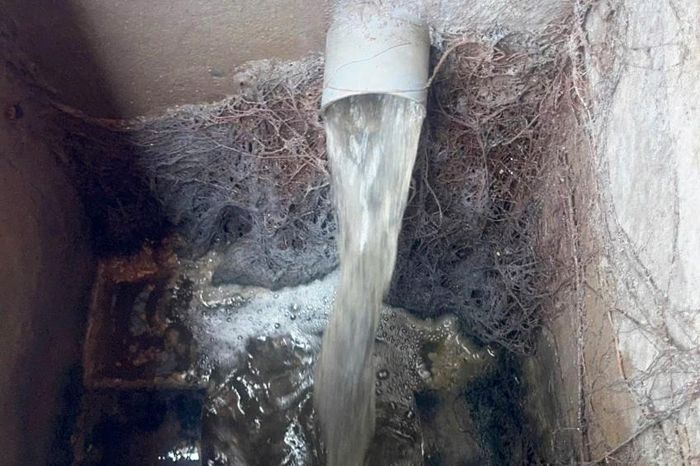 Hệ thống xả thải của Bệnh viện Quốc tế S.I.S gây ô nhiễm.