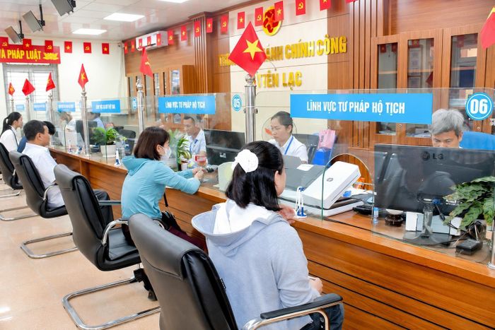 Xã Yên Lạc (tỉnh Phú Thọ) luôn chú trọng nâng cao chất lượng công tác giải quyết thủ tục hành chính tại địa phương cho người dân.