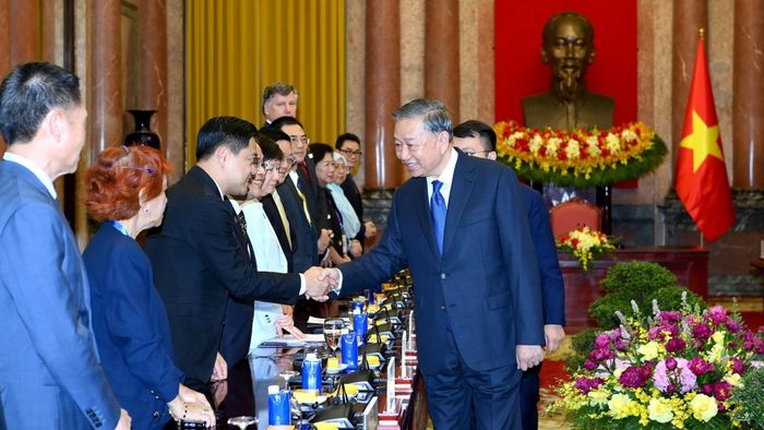 Tổng Bí thư, Chủ tịch nước Tô Lâm tiếp các Trưởng đoàn các nước, tổ chức quốc tế tham dự Diễn đàn Tương lai ASEAN lần thứ 3 Ảnh: Đăng Khoa